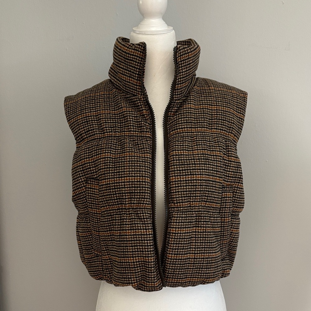 H&M Brown and Black Houndstooth Puffer Vest